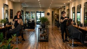 Stuhlmieter Saloninhaber Friseursalon Friseur Stuhlmiete